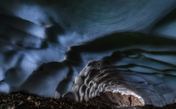Ice cave in Landmannalaugar
