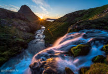 Kirkjufell sunrise