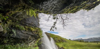Gluggafoss waterfall